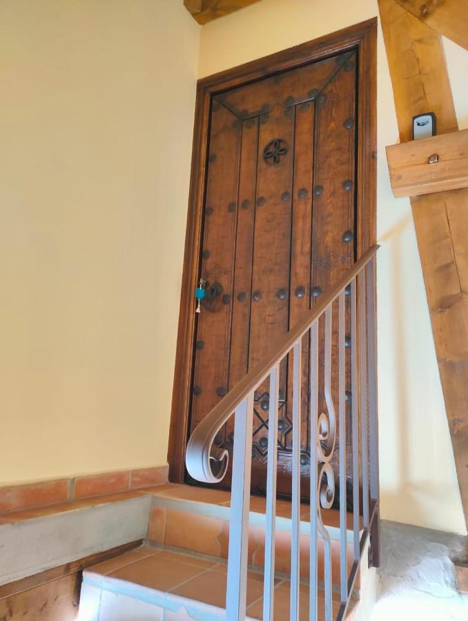 Ferienwohnung Entre Galets Sauveterre-de-Bearn Exterior foto